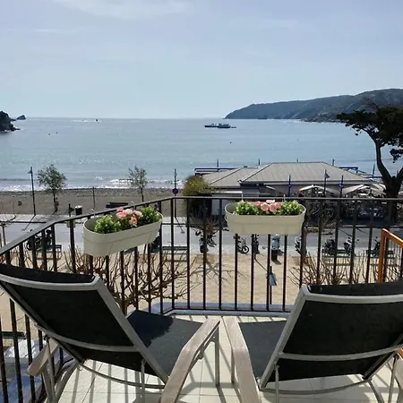 Apartamento Cala Bona Cadaqués